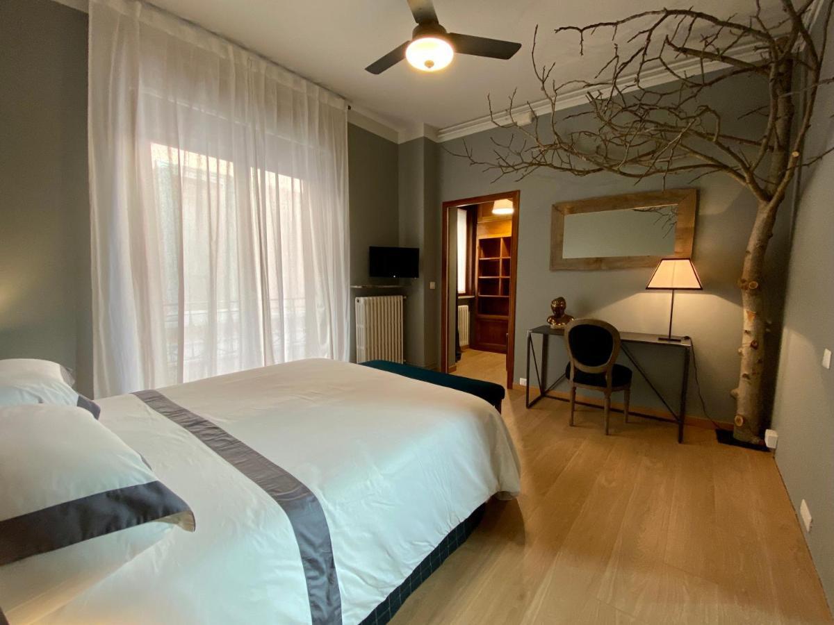 Momi Hotel Borgomanero Bagian luar foto